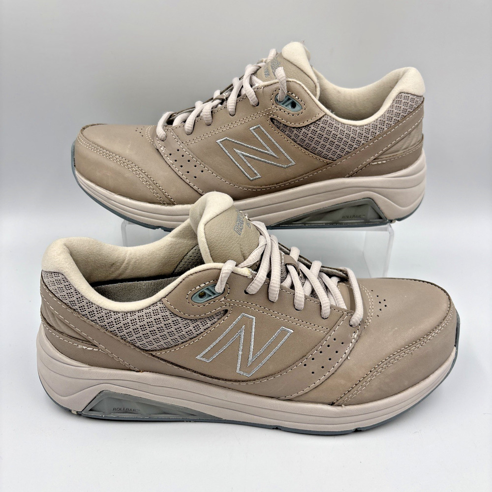 New Balance Women's Size 8 Leather 928V3 Health Motion Control Walking Shoes